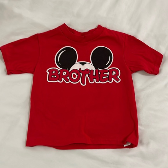 🐭 Disney Mickey Mouse Ears Brother Red T shirt 2T - Picture 1 of 5
